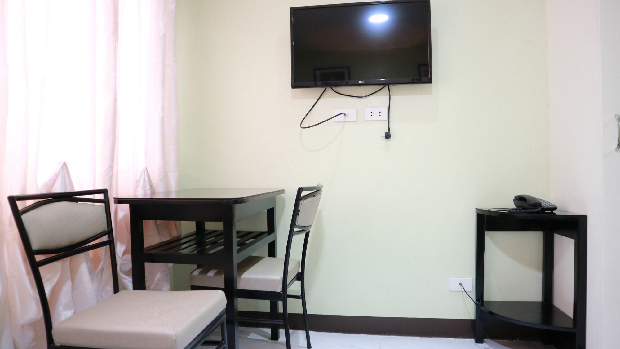 Doniti Suites And Events Place Mandaluyong Екстериор снимка